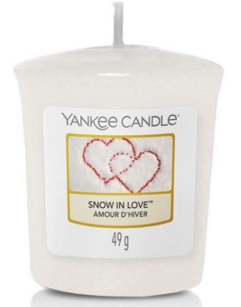 Yankee Candle Snow In Love votivní svíčka  49 g