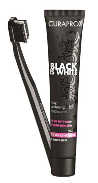 Curaprox Black Is White sada - pasta 90 ml+ zubní kartáček CS 5460